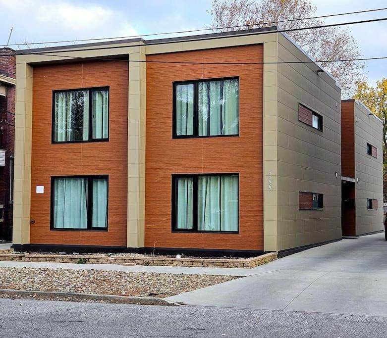 Kcm Mikros Smart Apartments 7 Cleveland Exteriör bild